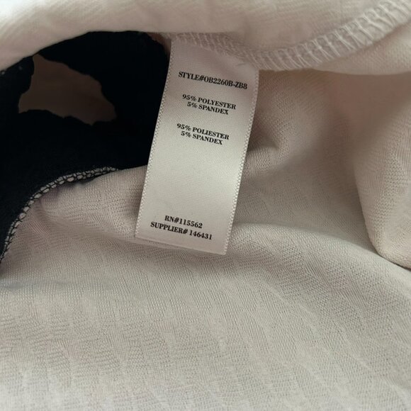 Olsenboye Medium White Textured Mini Skater Skirt - Picture 7 of 8